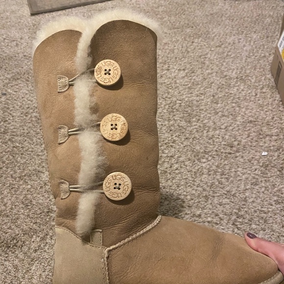 UGG Bailey Suede Triplet II Size 8 - Picture 8 of 10